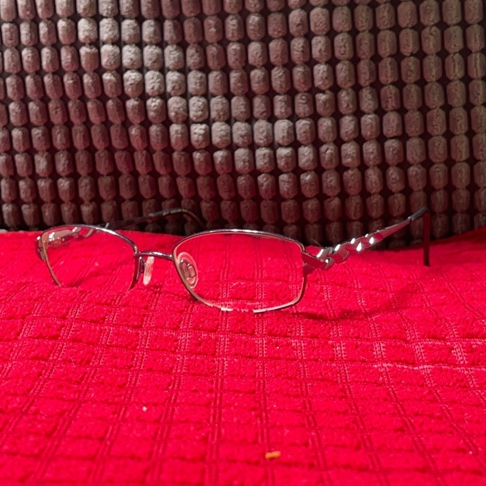 TURA VINTAGE METAL FRAMES ZZ1